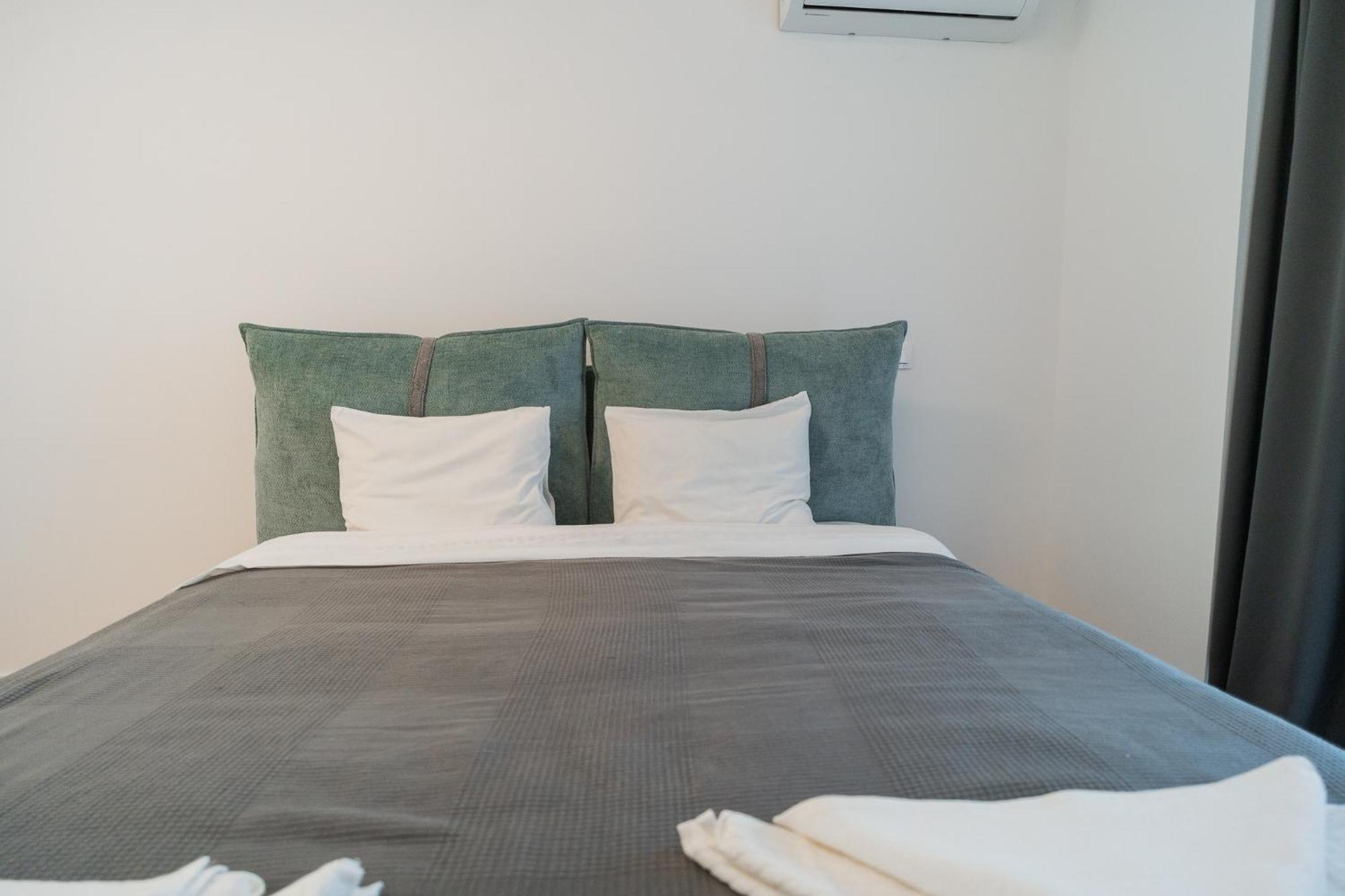 בוקרשט Lagoon Park Apartments With Beach View מראה חיצוני תמונה
