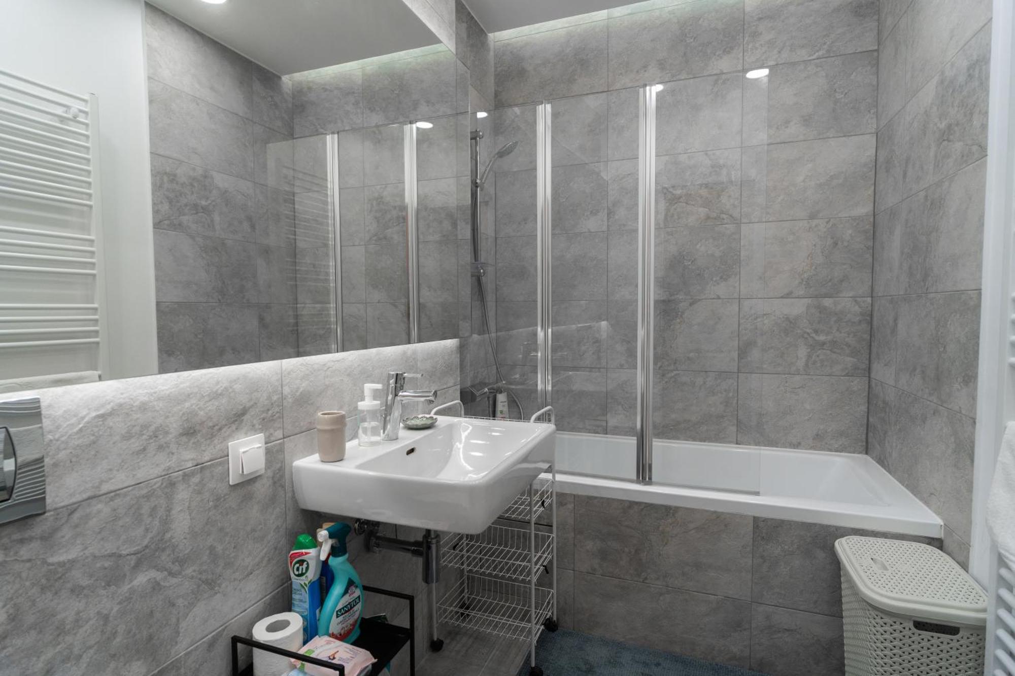 בוקרשט Lagoon Park Apartments With Beach View מראה חיצוני תמונה